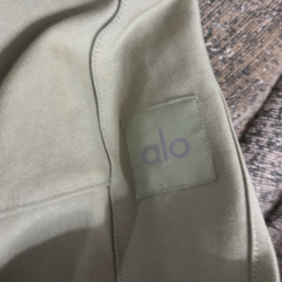 Alo On Point Moto Cropped Jacket - Picture 8 of 8